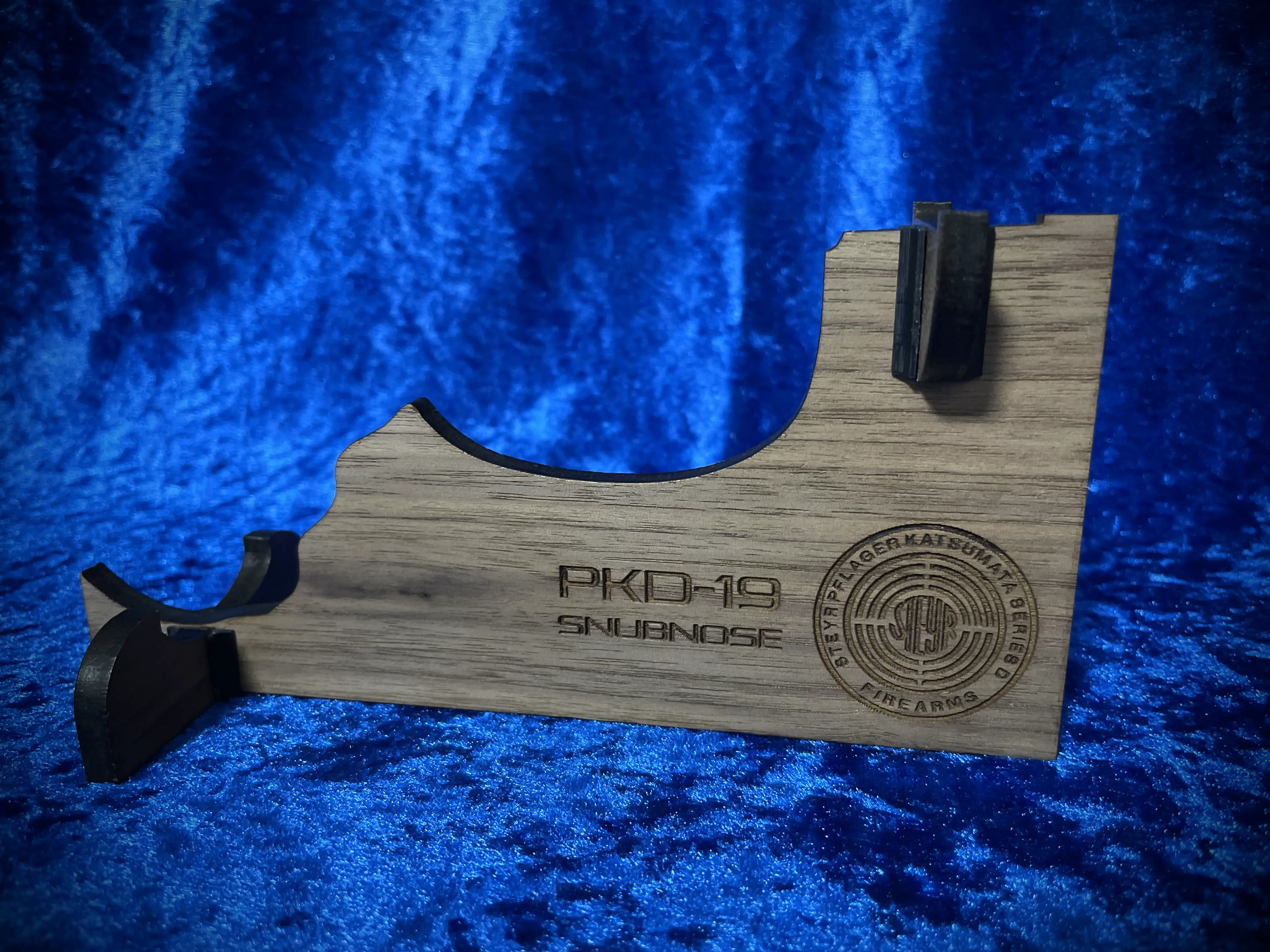 Snub Nosed Blade Runner Blaster Display Stand